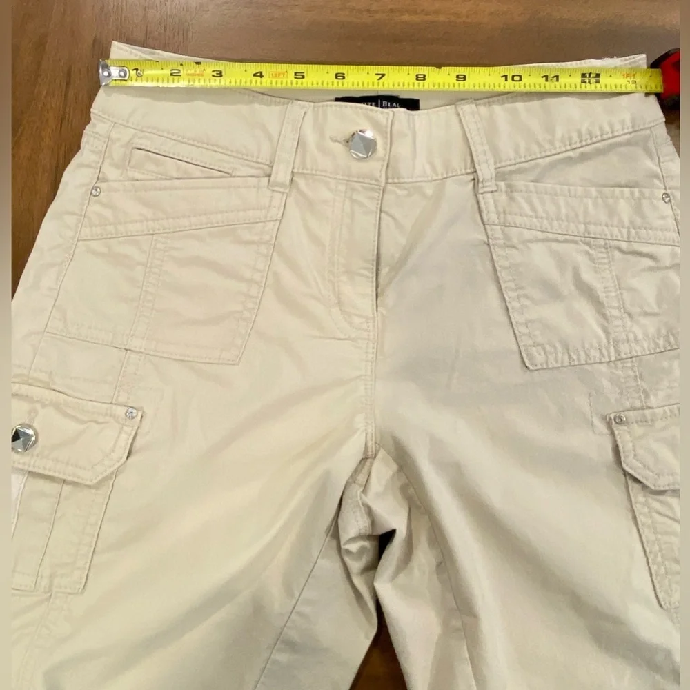 White House Black Market Khaki Jewel Cargo Shorts Size 00